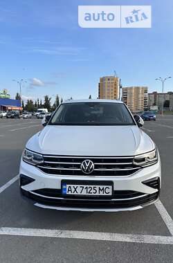 Позашляховик / Кросовер Volkswagen Tiguan 2021 в Кам'янець-Подільському