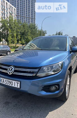 Позашляховик / Кросовер Volkswagen Tiguan 2017 в Києві