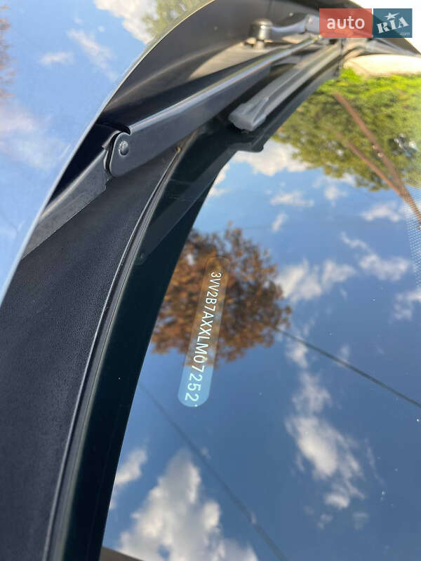 Внедорожник / Кроссовер Volkswagen Tiguan 2019 в Кривом Роге