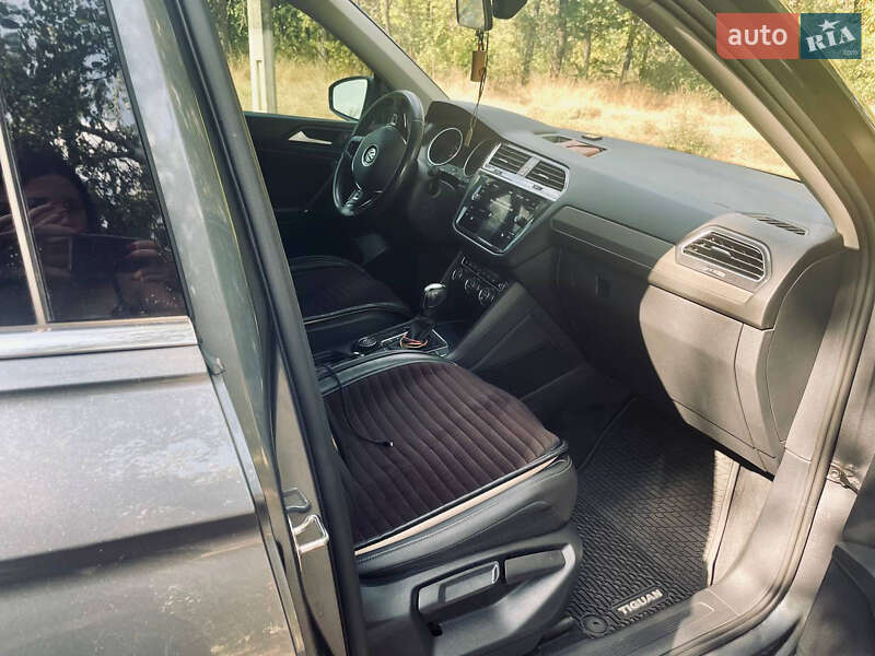 Внедорожник / Кроссовер Volkswagen Tiguan 2019 в Кривом Роге