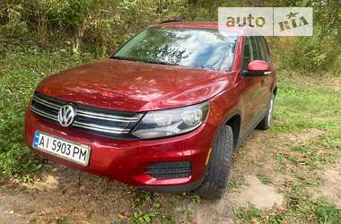 Внедорожник / Кроссовер Volkswagen Tiguan 2015 в Каневе