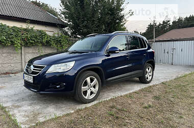 Внедорожник / Кроссовер Volkswagen Tiguan 2007 в Киеве