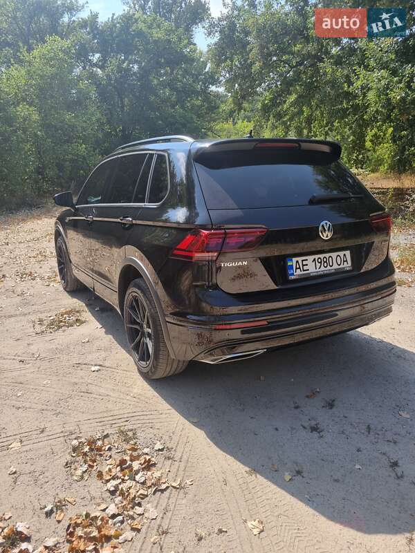 Позашляховик / Кросовер Volkswagen Tiguan 2020 в Дніпрі