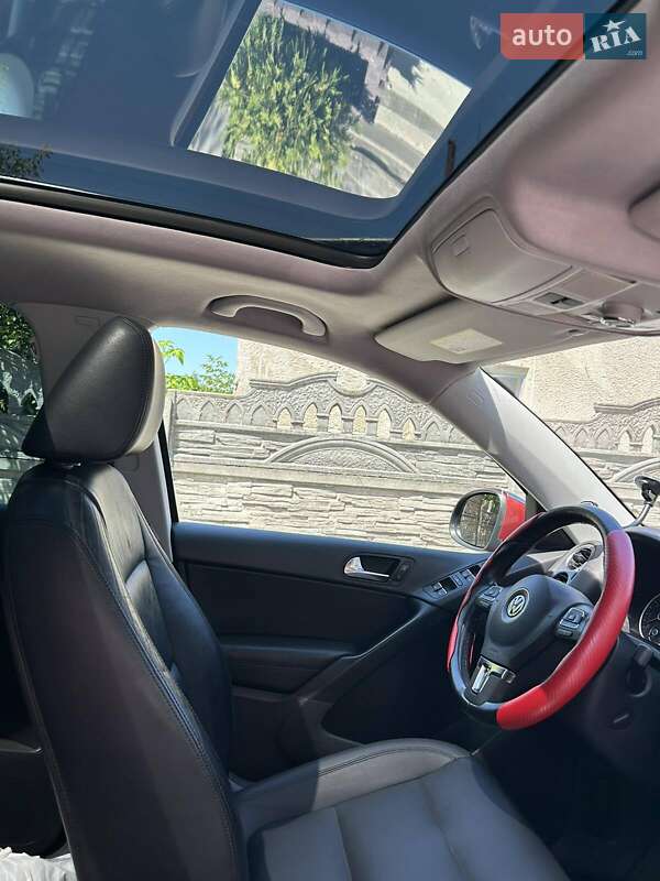 Внедорожник / Кроссовер Volkswagen Tiguan 2011 в Городенке фото 8 Внедорожник / Кроссовер Volkswagen Tiguan 2011 в Городенке