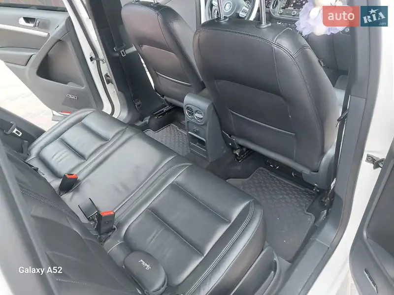Volkswagen Tiguan 2013 VIN WVGAV3AX1EW038579 фото оголошення 10 з 73