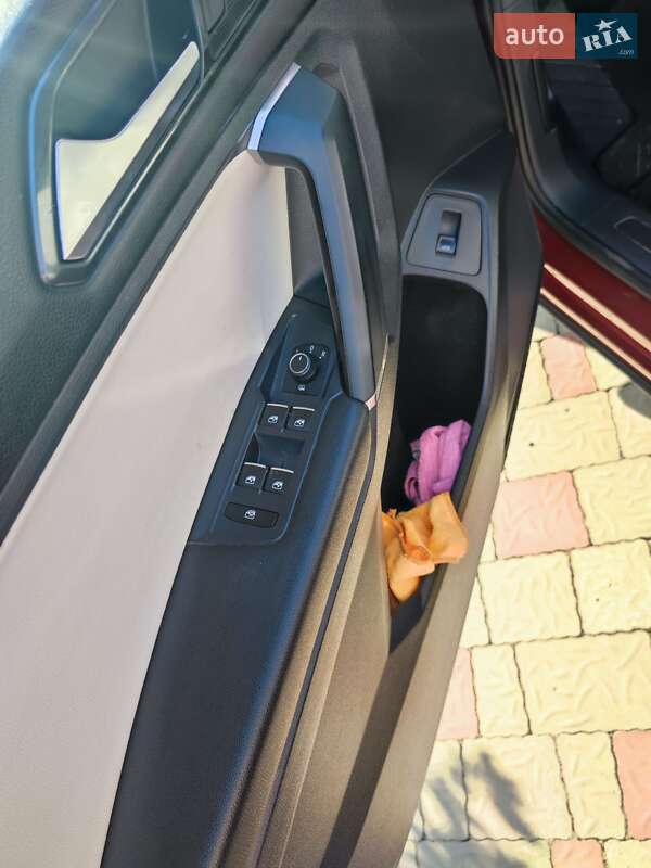 Внедорожник / Кроссовер Volkswagen Tiguan 2017 в Ужгороде фото 23 Внедорожник / Кроссовер Volkswagen Tiguan 2017 в Ужгороде