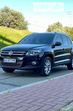 Внедорожник / Кроссовер Volkswagen Tiguan 2014 в Киеве