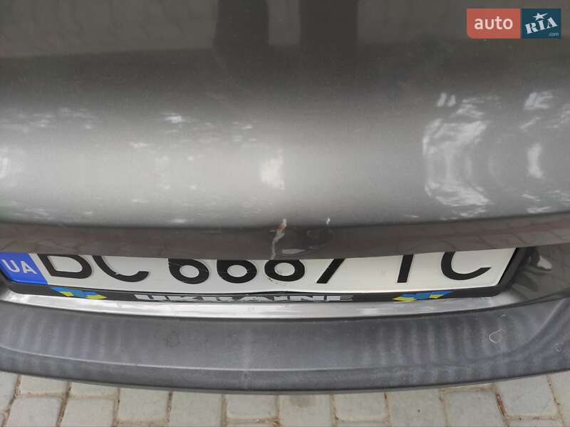 Внедорожник / Кроссовер Volkswagen Tiguan 2010 в Львове