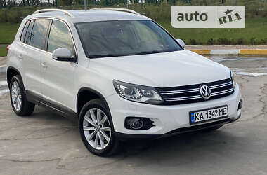 Позашляховик / Кросовер Volkswagen Tiguan 2012 в Ірпені