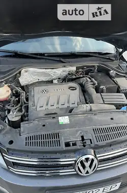 Volkswagen Tiguan 2015