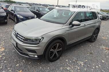 Позашляховик / Кросовер Volkswagen Tiguan 2017 в Рівному