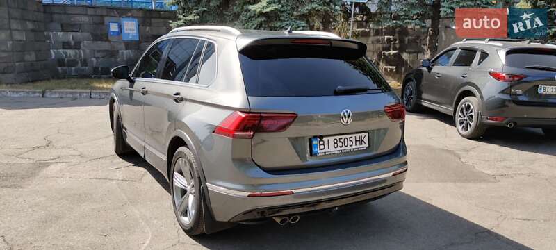 Внедорожник / Кроссовер Volkswagen Tiguan 2017 в Горишних Плавнях