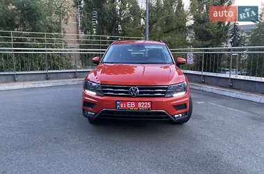 Внедорожник / Кроссовер Volkswagen Tiguan 2018 в Киеве