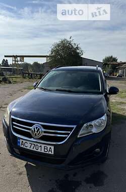 Позашляховик / Кросовер Volkswagen Tiguan 2010 в Луцьку