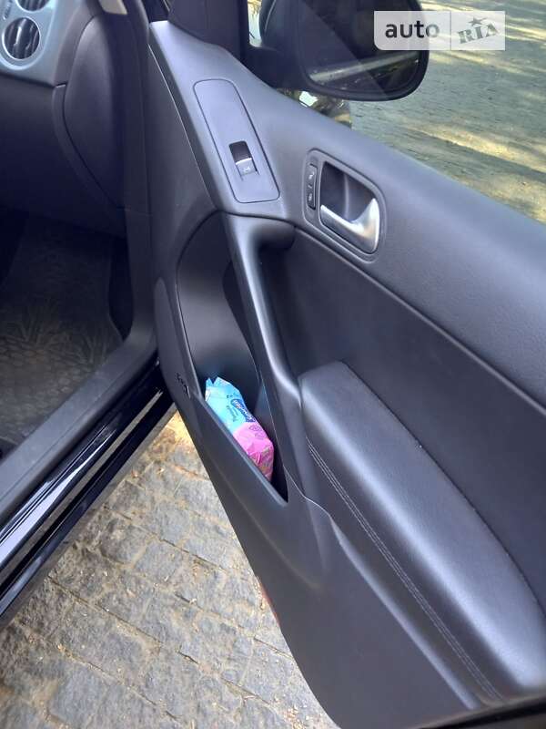 Внедорожник / Кроссовер Volkswagen Tiguan 2013 в Черновцах фото 16 Внедорожник / Кроссовер Volkswagen Tiguan 2013 в Черновцах