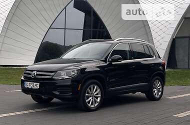 Позашляховик / Кросовер Volkswagen Tiguan 2016 в Львові