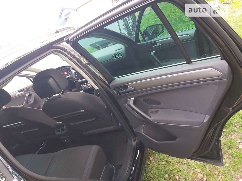 Внедорожник / Кроссовер Volkswagen Tiguan 2019 в Вышгороде