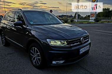 Позашляховик / Кросовер Volkswagen Tiguan 2017 в Мукачевому