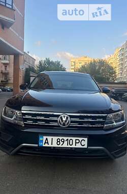 Внедорожник / Кроссовер Volkswagen Tiguan 2019 в Киеве