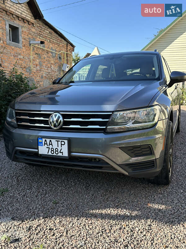 Позашляховик / Кросовер Volkswagen Tiguan 2019 в Броварах фото 2 Позашляховик / Кросовер Volkswagen Tiguan 2019 в Броварах