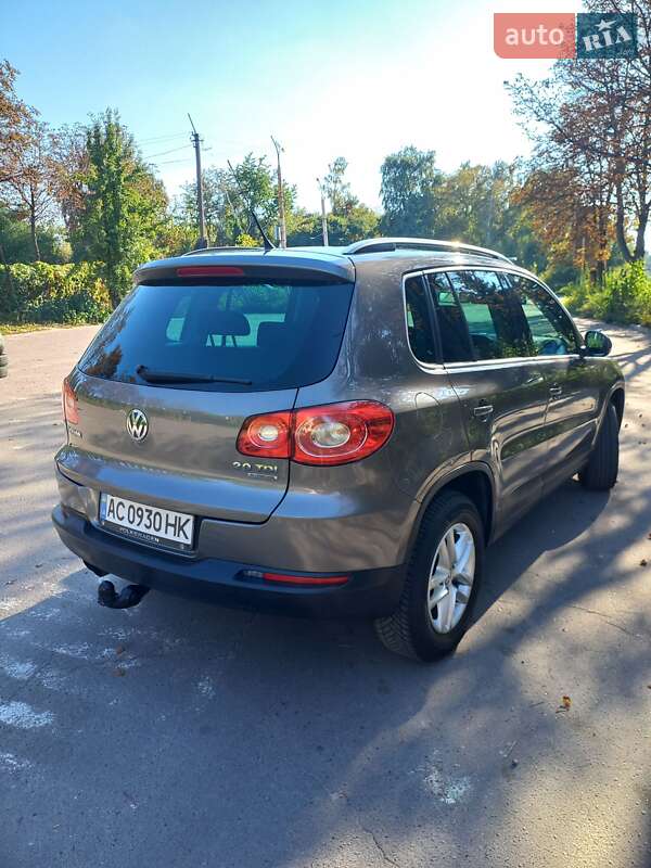 Позашляховик / Кросовер Volkswagen Tiguan 2010 в Луцьку