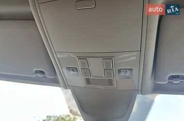Внедорожник / Кроссовер Volkswagen Tiguan 2017 в 