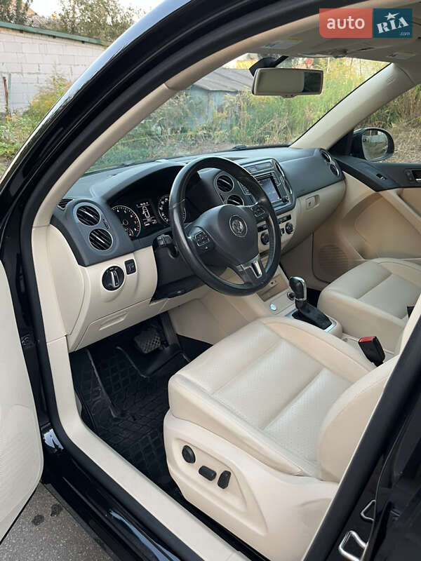 Внедорожник / Кроссовер Volkswagen Tiguan 2016 в Житомире фото 12 Внедорожник / Кроссовер Volkswagen Tiguan 2016 в Житомире