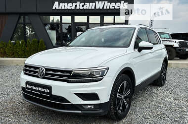 Внедорожник / Кроссовер Volkswagen Tiguan 2017 в Черновцах