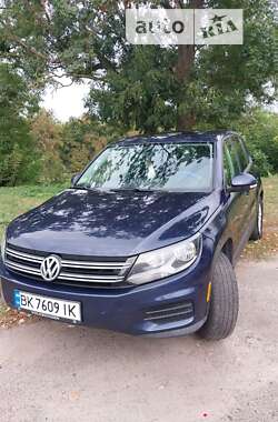 Внедорожник / Кроссовер Volkswagen Tiguan 2013 в Дубно