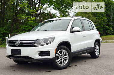 Volkswagen Tiguan 2015