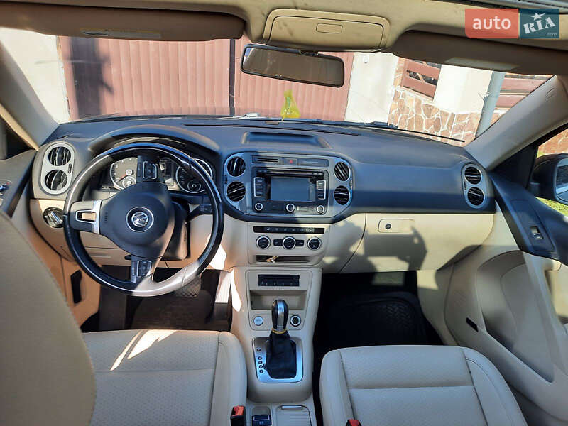 Внедорожник / Кроссовер Volkswagen Tiguan 2013 в Шептицькому