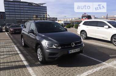 Позашляховик / Кросовер Volkswagen Tiguan 2018 в Львові