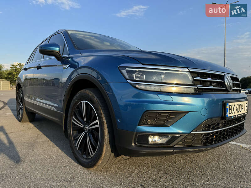 Внедорожник / Кроссовер Volkswagen Tiguan 2017 в Днепре