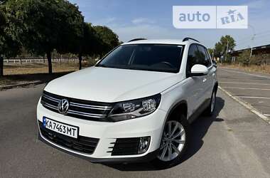 Внедорожник / Кроссовер Volkswagen Tiguan 2017 в Киеве