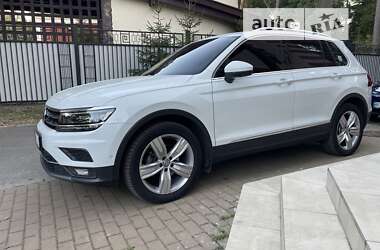 Позашляховик / Кросовер Volkswagen Tiguan 2020 в Києві