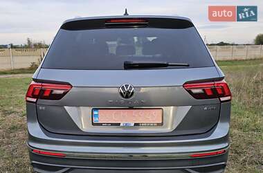 Внедорожник / Кроссовер Volkswagen Tiguan 2022 в 