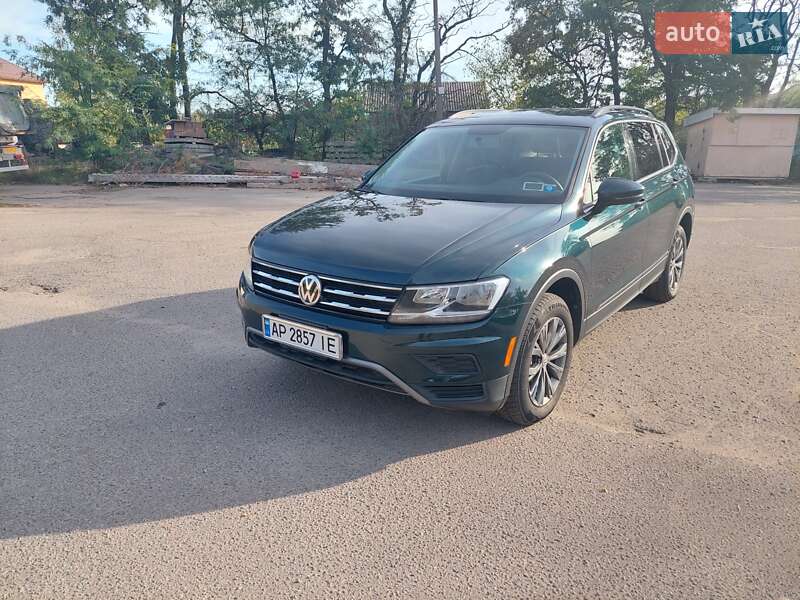 Внедорожник / Кроссовер Volkswagen Tiguan 2018 в Запорожье