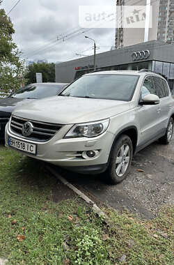 Volkswagen Tiguan 2010 Volkswagen Tiguan 2010