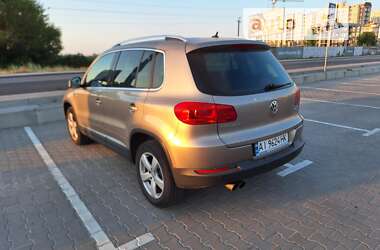 Внедорожник / Кроссовер Volkswagen Tiguan 2012 в Киеве