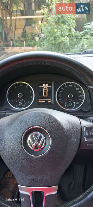 Внедорожник / Кроссовер Volkswagen Tiguan 2012 в Одессе
