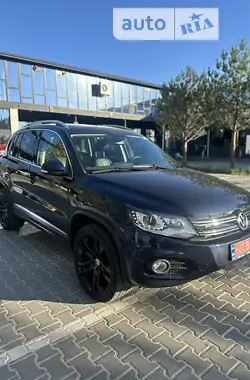 Volkswagen Tiguan 2015