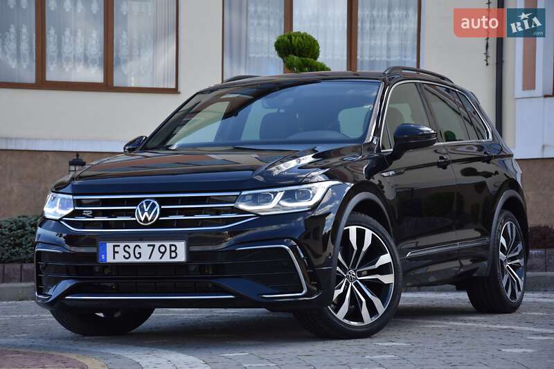 Внедорожник / Кроссовер Volkswagen Tiguan 2021 в Львове