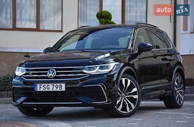 Внедорожник / Кроссовер Volkswagen Tiguan 2021 в Львове