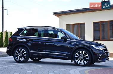 Внедорожник / Кроссовер Volkswagen Tiguan 2021 в Львове