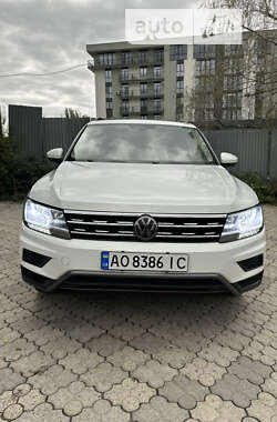 Внедорожник / Кроссовер Volkswagen Tiguan 2019 в Ужгороде