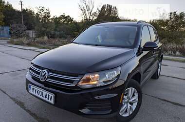 Позашляховик / Кросовер Volkswagen Tiguan 2016 в Миколаєві