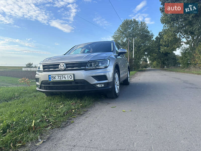 Внедорожник / Кроссовер Volkswagen Tiguan 2018 в Здолбунове
