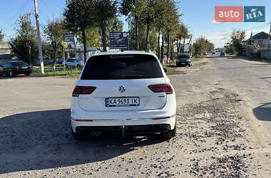 Внедорожник / Кроссовер Volkswagen Tiguan 2018 в Попельне