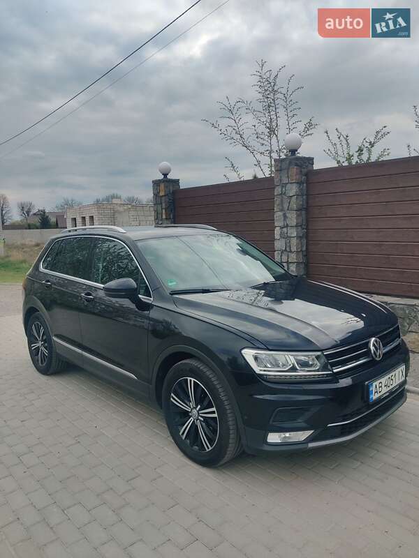 Внедорожник / Кроссовер Volkswagen Tiguan 2017 в Виннице фото 3 Внедорожник / Кроссовер Volkswagen Tiguan 2017 в Виннице