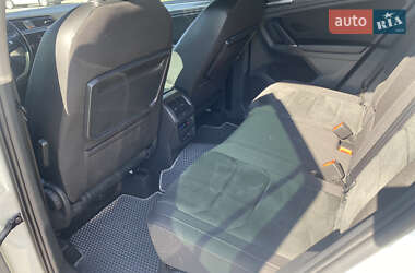 Позашляховик / Кросовер Volkswagen Tiguan 2018 в 